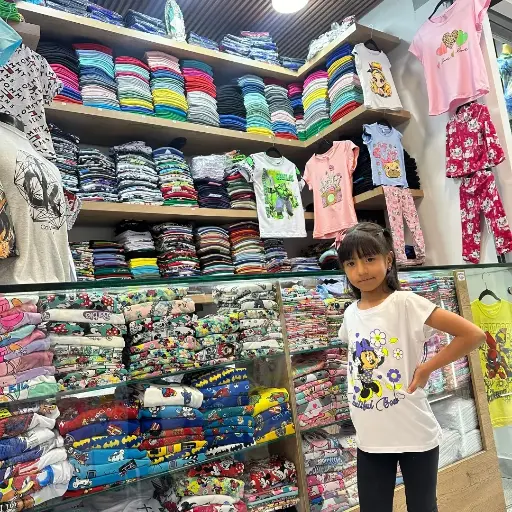 Camiseta Básica Niña